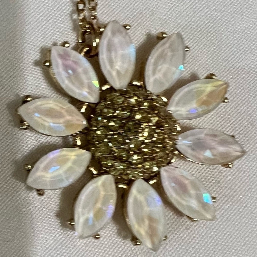 Betsey Johnson Gold and White Floral Necklace